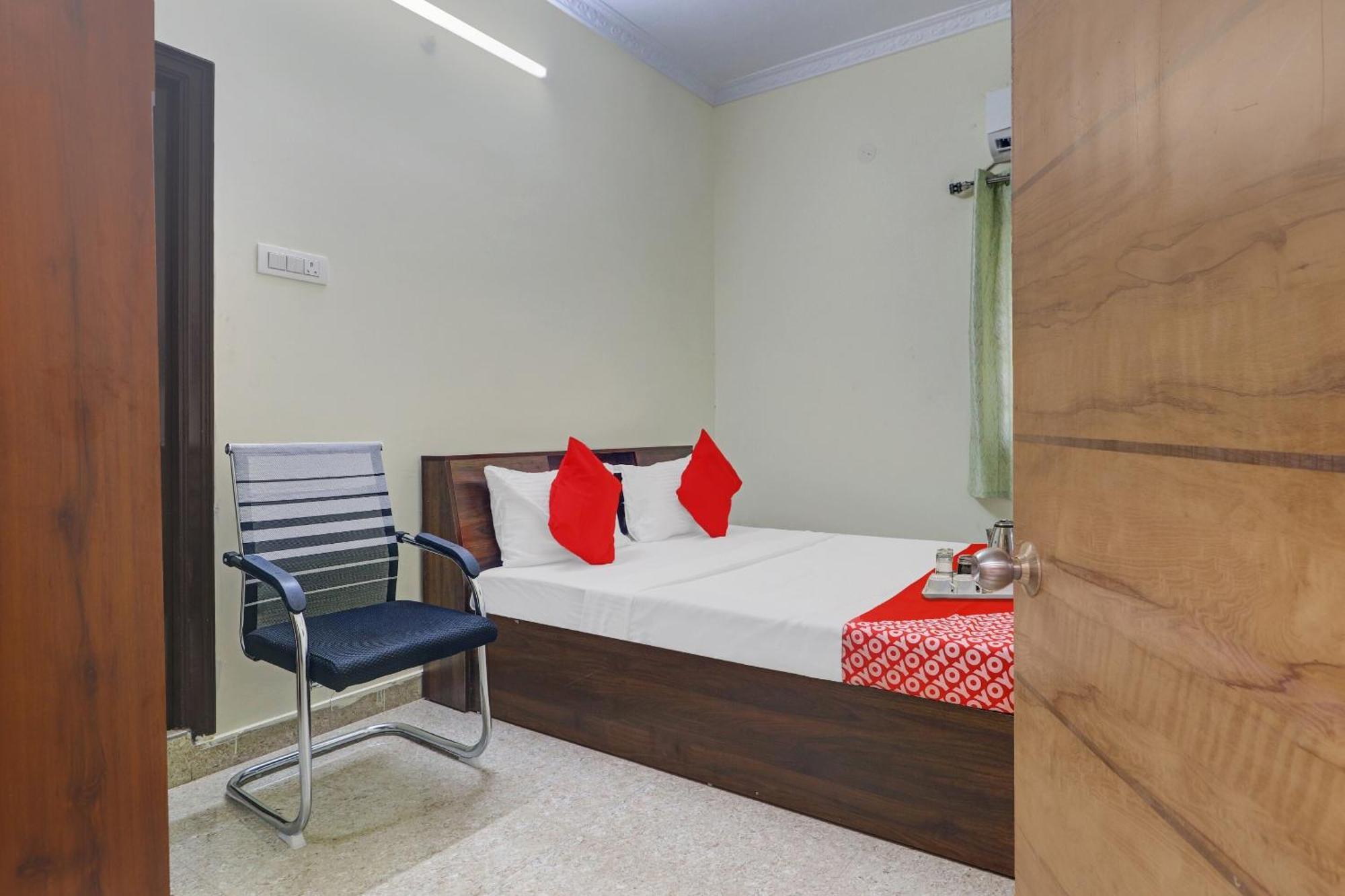 Hotel O S V Residency Kajaguda Near Gachibowli Hyderabad Exterior photo