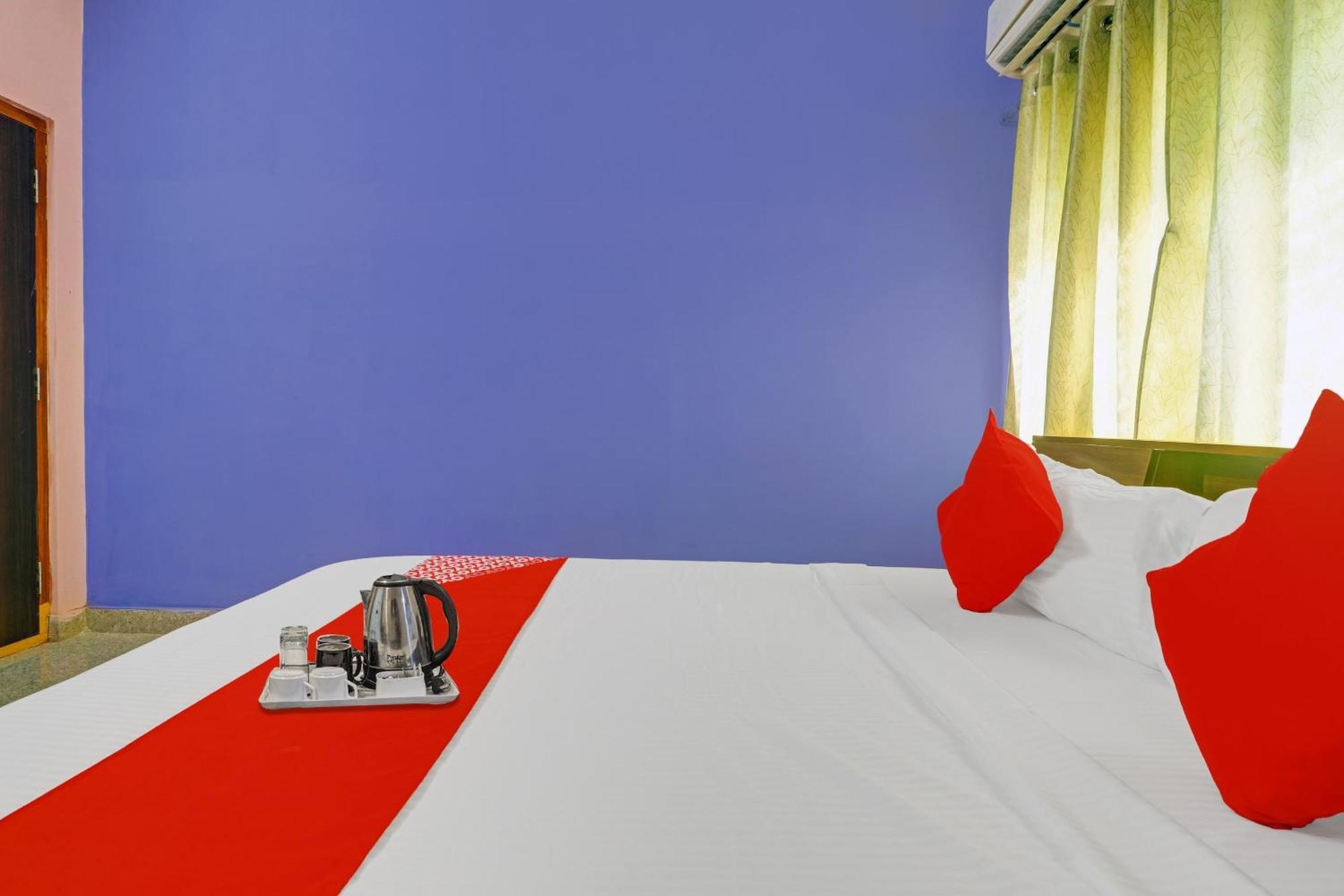 Hotel O S V Residency Kajaguda Near Gachibowli Hyderabad Exterior photo